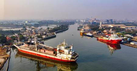 Mengapa Jalur Pelayaran Timur Tengah Semakin Berisiko bagi Pemilik Kapal di Tahun 2026