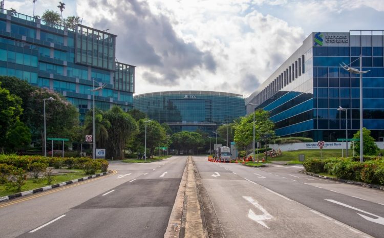 Peran Strategis Pialang Asuransi untuk Bisnis Singapura di Indonesia