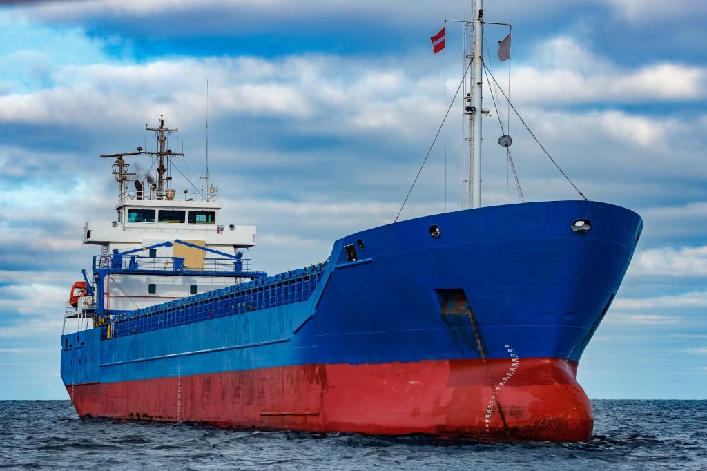 Mengapa Asuransi Marine Hull Adalah Investasi Wajib bagi Pemilik Kapal di Indonesia?
