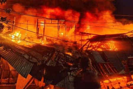 Malam Ketika Pasar Ciputat Terbakar: Bagaimana Haji Marwan Bangkit Kembali?