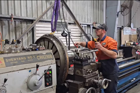 Panduan Manajemen Risiko Operasional untuk Pemilik Bengkel Mesin