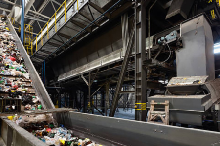 Risiko Proyek Waste to Energy di Indonesia: Mengapa Investasi Triliunan Wajib Proteksi Ketat?